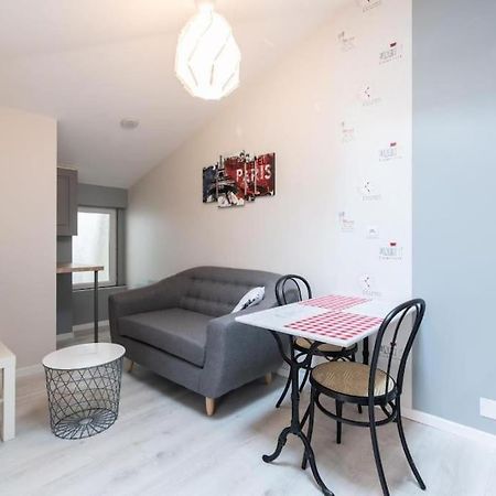 Le Paris Eiffel - Appartement Cosy En Plein Centre Bourgoin-Jallieu Eksteriør billede